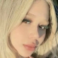 adrianasancheez Nua