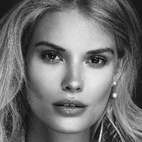 Alena Blohm Nua