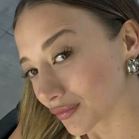 Aleyna Kalaycioglu Nua