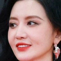 Alina Zhang Nua