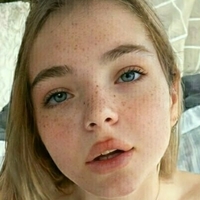 alison_moan Nua