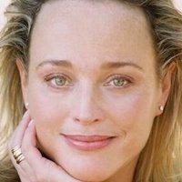 Allison Mackie Nua