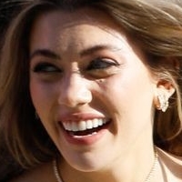Amelie Zilber Nua