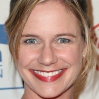 Andrea Barber Nua