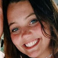 Anna Claire Howland / annaclairehowland Nua