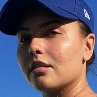 Anna Krylova Nua