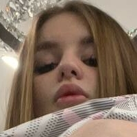 Anna Usakova Nua