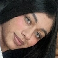 Antonia Mackenzie Nua