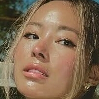Beau Victoria Nua