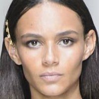 Binx Walton Nua
