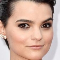 Brianna Hildebrand Nua