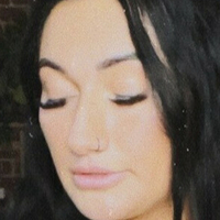 Brooke Golden Nua