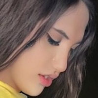 Bruna Santos Nua