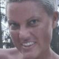 Caroline Öberg Nua