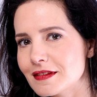 Chloé Lambert Nua