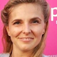 Claudia Pickering Nua