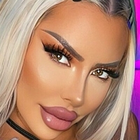 courtneytaylor Nua