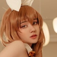 Donna Loli Nua