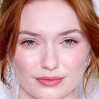 Eleanor Tomlinson Nua