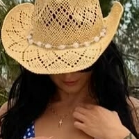 Eliana Jade Nua