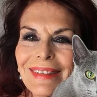 Élizabeth Teissier Nua