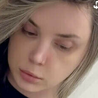 ellie.quincy Nua
