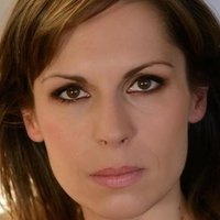 Emilie Colli Nua