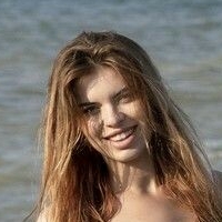 Emily Mayers Nua