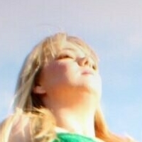 emilyfa Nua