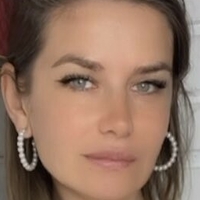 Erika Novak Nua