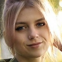 Fox Yuliya Nua