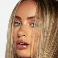 Guusje Van Geel Nua