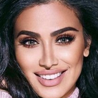 Huda Kattan Nua
