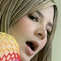 Isabela Pelaez / isapelaezof Nua