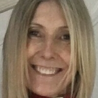 jade-wade Nua
