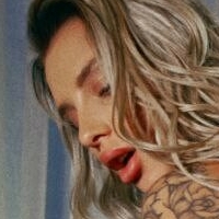 Juju Brais / Julia Abrams Nua