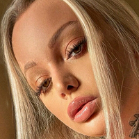 kellypearlx Nua