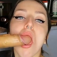 KissAlisse Nua