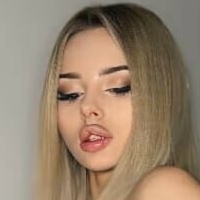 kriss_tinaaa Nua