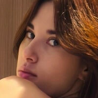 Lau.Reyess Nua