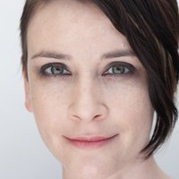 Laurel Vail Nua