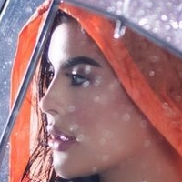 Lauren Victoria Nua