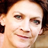 Léonie Thelen Nua