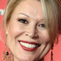 Leslie Easterbrook Nua