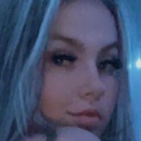 Lexi Bolt Nua