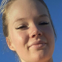 Lily Sinkonnen Nua