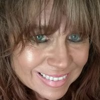 Linda Carpenter Nua