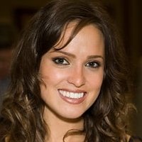 Lindsey E. Vuolo Nua