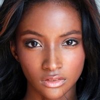 Lindsey Scott Nua