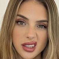 Liza Weidemann Nua